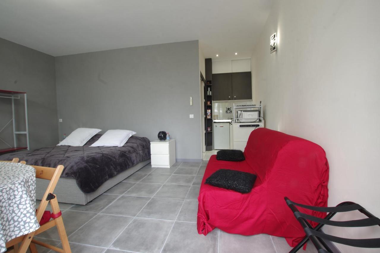 Chambres D'Hotes Les Denias Saint-Paul  エクステリア 写真
